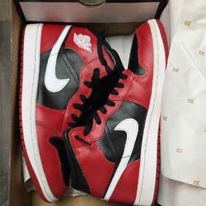 Nike Red and Black High-Top Sneakers